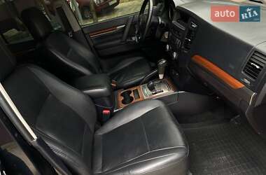 Внедорожник / Кроссовер Mitsubishi Pajero Wagon 2007 в 