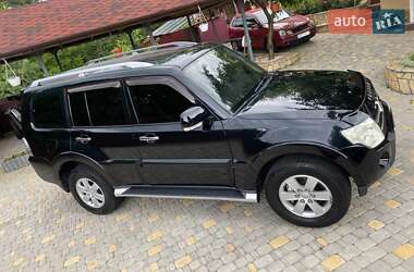 Внедорожник / Кроссовер Mitsubishi Pajero Wagon 2007 в 
