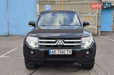 Внедорожник / Кроссовер Mitsubishi Pajero Wagon 2007 в 