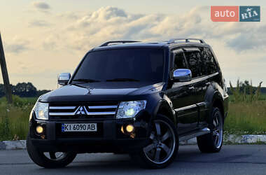 Внедорожник / Кроссовер Mitsubishi Pajero Wagon 2007 в Мене