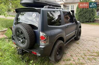 Внедорожник / Кроссовер Mitsubishi Pajero Wagon 2004 в 