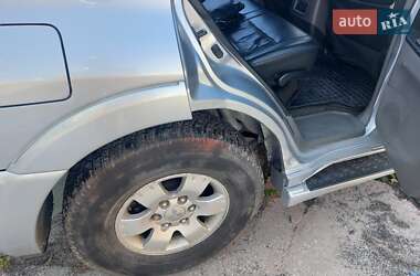 Внедорожник / Кроссовер Mitsubishi Pajero Wagon 2006 в 