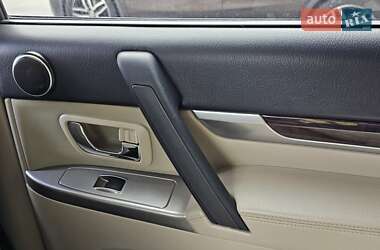 Внедорожник / Кроссовер Mitsubishi Pajero Wagon 2014 в 