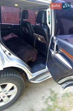 Внедорожник / Кроссовер Mitsubishi Pajero Wagon 2007 в 