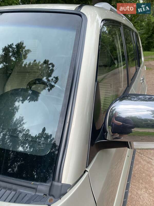 Внедорожник / Кроссовер Mitsubishi Pajero Wagon 2008 в Чернигове