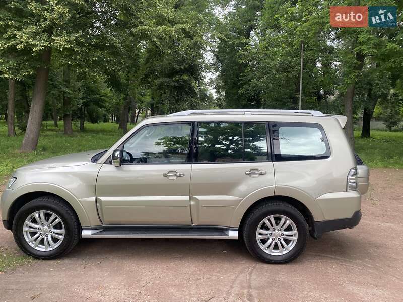 Внедорожник / Кроссовер Mitsubishi Pajero Wagon 2008 в Чернигове