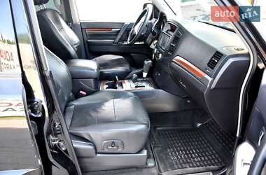 Внедорожник / Кроссовер Mitsubishi Pajero Wagon 2008 в 