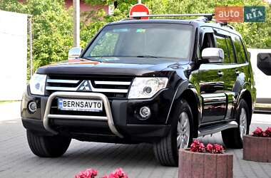 Внедорожник / Кроссовер Mitsubishi Pajero Wagon 2008 в 