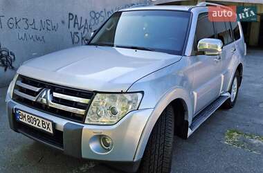 Позашляховик / Кросовер Mitsubishi Pajero Wagon 2008 в Києві
