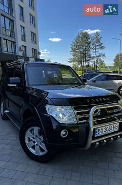 Позашляховик / Кросовер Mitsubishi Pajero Wagon 2007 в 