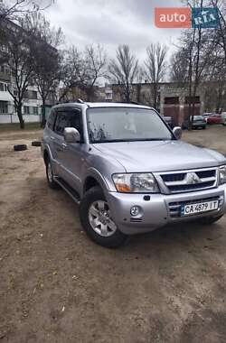 Позашляховик / Кросовер Mitsubishi Pajero Wagon 2007 в Черкасах