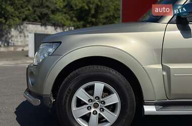 Внедорожник / Кроссовер Mitsubishi Pajero Wagon 2008 в 