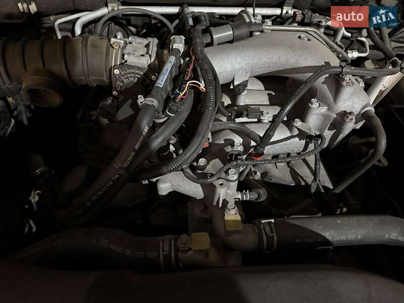 Позашляховик / Кросовер Mitsubishi Pajero Wagon 2007 в Чернівцях фото 9 Позашляховик / Кросовер Mitsubishi Pajero Wagon 2007 в Чернівцях