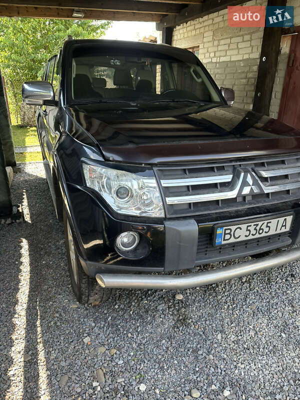 Позашляховик / Кросовер Mitsubishi Pajero Wagon 2007 в Львові фото 3 Позашляховик / Кросовер Mitsubishi Pajero Wagon 2007 в Львові