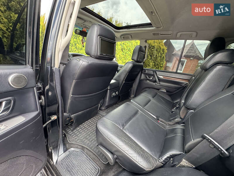 Внедорожник / Кроссовер Mitsubishi Pajero Wagon 2008 в Стрые