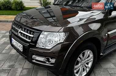 Внедорожник / Кроссовер Mitsubishi Pajero Wagon 2019 в 