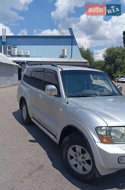 Внедорожник / Кроссовер Mitsubishi Pajero Wagon 2001 в 
