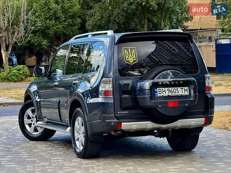 Позашляховик / Кросовер Mitsubishi Pajero Wagon 2008 в Одесі