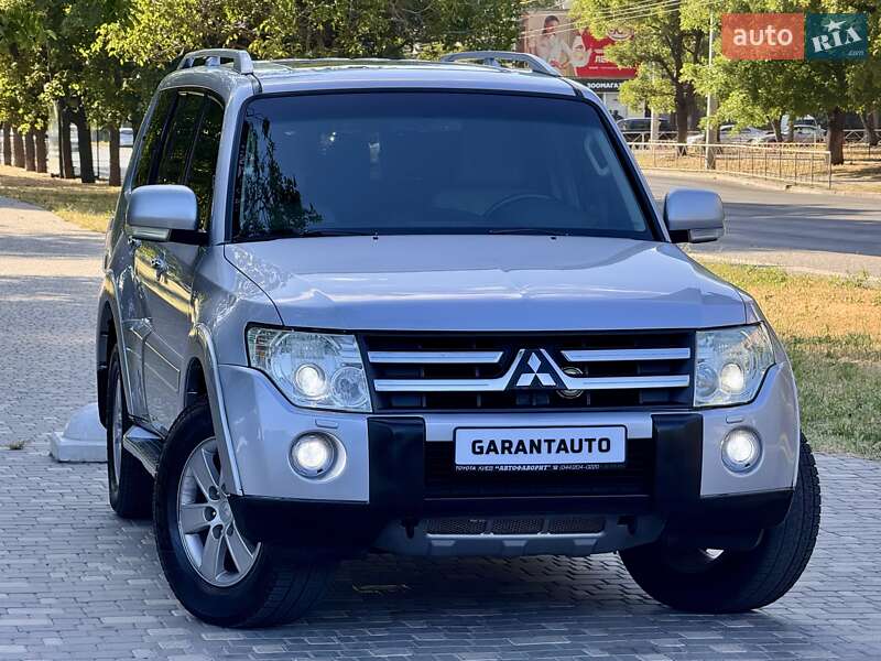 Внедорожник / Кроссовер Mitsubishi Pajero Wagon 2007 в Одессе