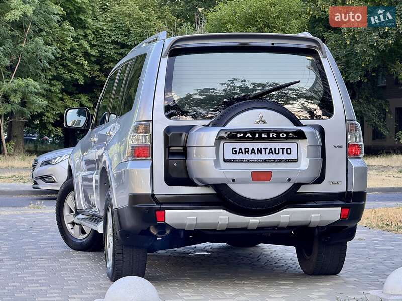 Внедорожник / Кроссовер Mitsubishi Pajero Wagon 2007 в Одессе