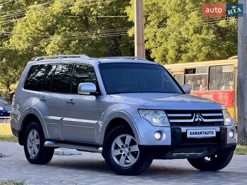 Внедорожник / Кроссовер Mitsubishi Pajero Wagon 2007 в Одессе