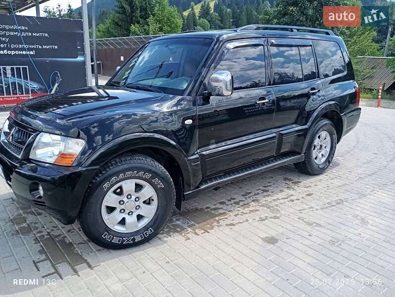 Mitsubishi Pajero Wagon 2004