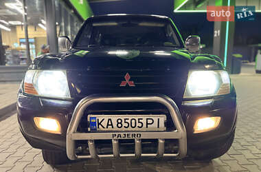 Внедорожник / Кроссовер Mitsubishi Pajero Wagon 2002 в 