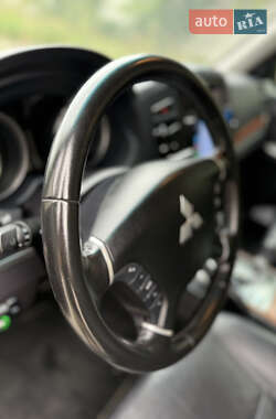 Внедорожник / Кроссовер Mitsubishi Pajero Wagon 2009 в 