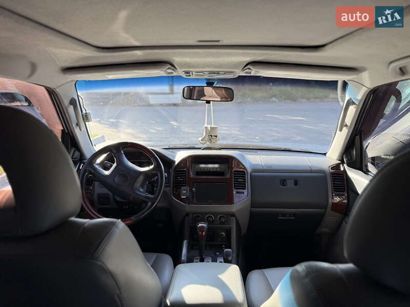 Внедорожник / Кроссовер Mitsubishi Pajero Wagon 2006 в Черкассах