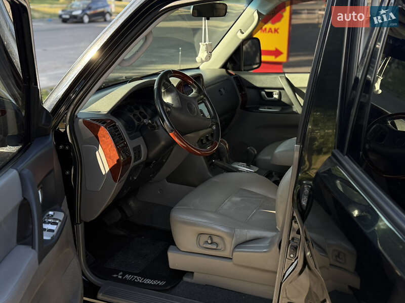 Внедорожник / Кроссовер Mitsubishi Pajero Wagon 2006 в Черкассах