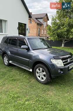 Внедорожник / Кроссовер Mitsubishi Pajero Wagon 2008 в Трускавце