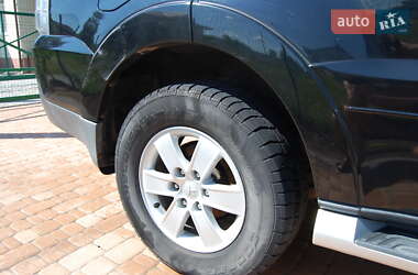 Внедорожник / Кроссовер Mitsubishi Pajero Wagon 2008 в 