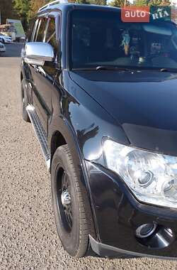 Внедорожник / Кроссовер Mitsubishi Pajero Wagon 2008 в 