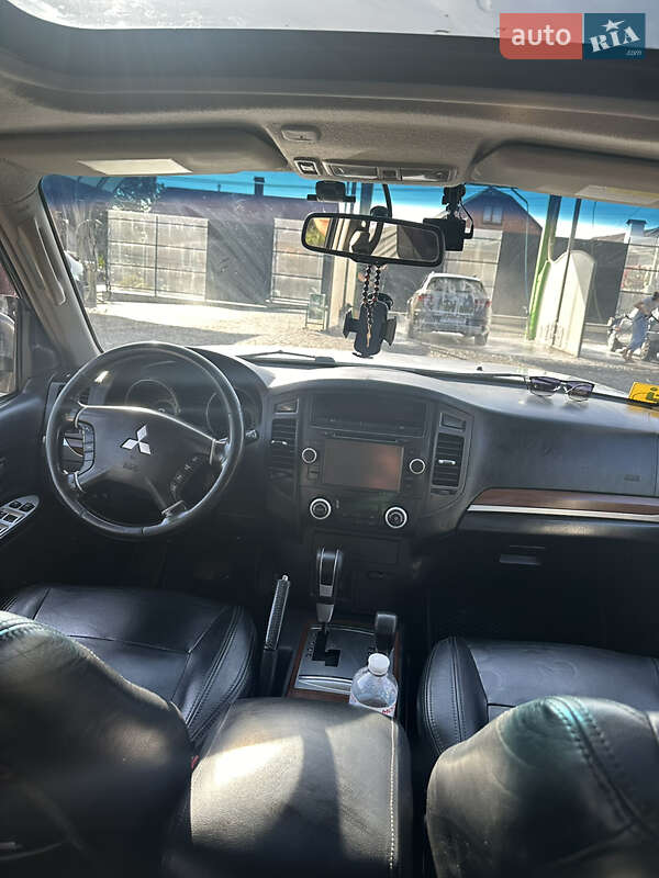 Внедорожник / Кроссовер Mitsubishi Pajero Wagon 2008 в Хмельницком