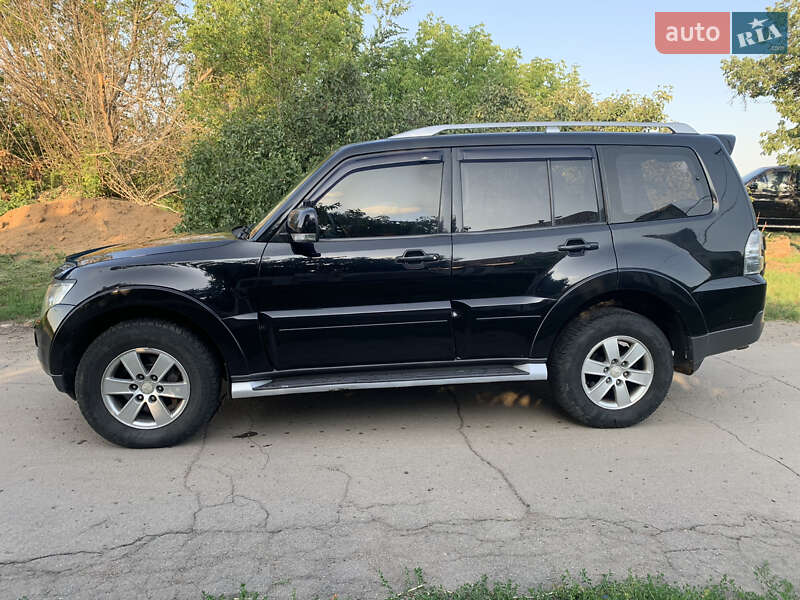Позашляховик / Кросовер Mitsubishi Pajero Wagon 2007 в Умані фото 6 Позашляховик / Кросовер Mitsubishi Pajero Wagon 2007 в Умані