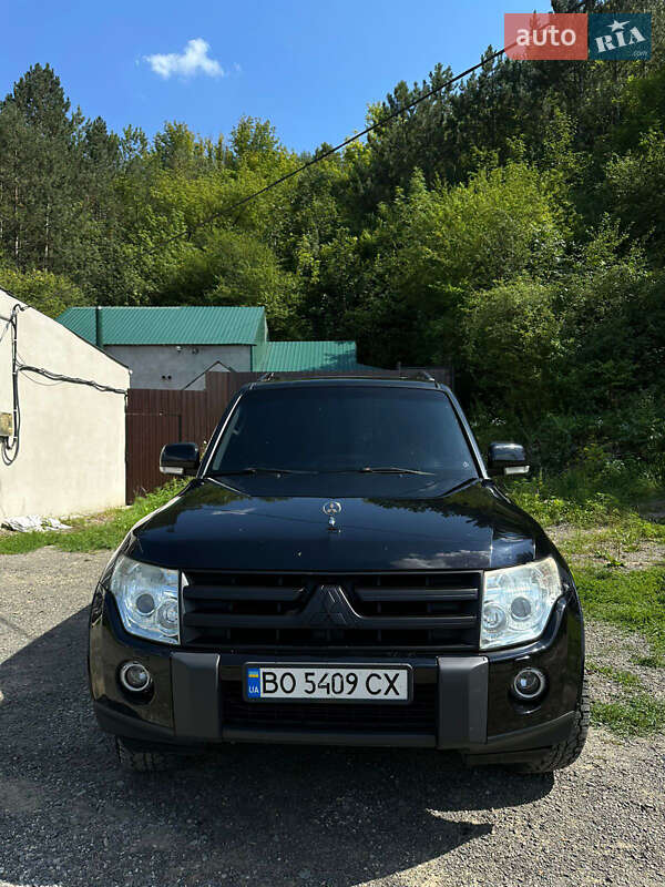 Mitsubishi Pajero Wagon 2008