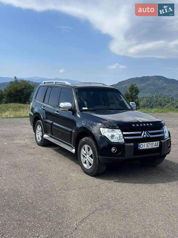 Внедорожник / Кроссовер Mitsubishi Pajero Wagon 2008 в Тячеве