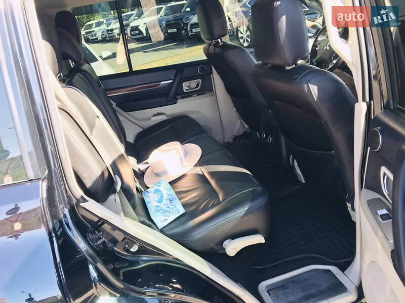 Внедорожник / Кроссовер Mitsubishi Pajero Wagon 2007 в Одессе фото 9 Внедорожник / Кроссовер Mitsubishi Pajero Wagon 2007 в Одессе