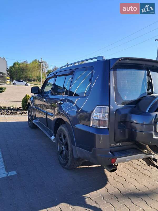 Внедорожник / Кроссовер Mitsubishi Pajero Wagon 2007 в Львове