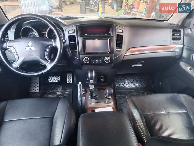 Внедорожник / Кроссовер Mitsubishi Pajero Wagon 2007 в Львове