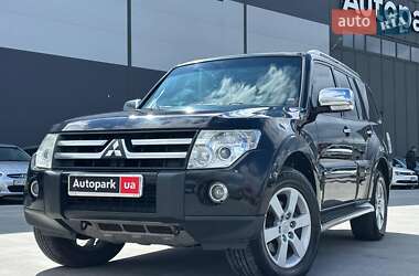 Позашляховик / Кросовер Mitsubishi Pajero Wagon 2007 в Львові