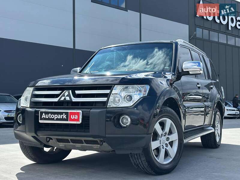 Внедорожник / Кроссовер Mitsubishi Pajero Wagon 2007 в 
