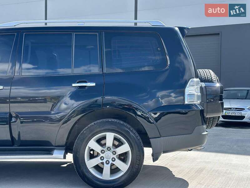 Внедорожник / Кроссовер Mitsubishi Pajero Wagon 2007 в Львове