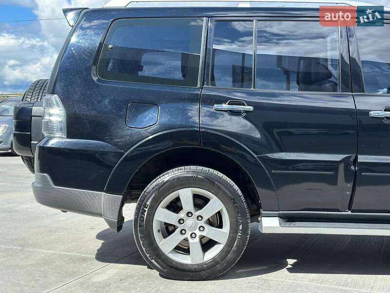 Внедорожник / Кроссовер Mitsubishi Pajero Wagon 2007 в Львове
