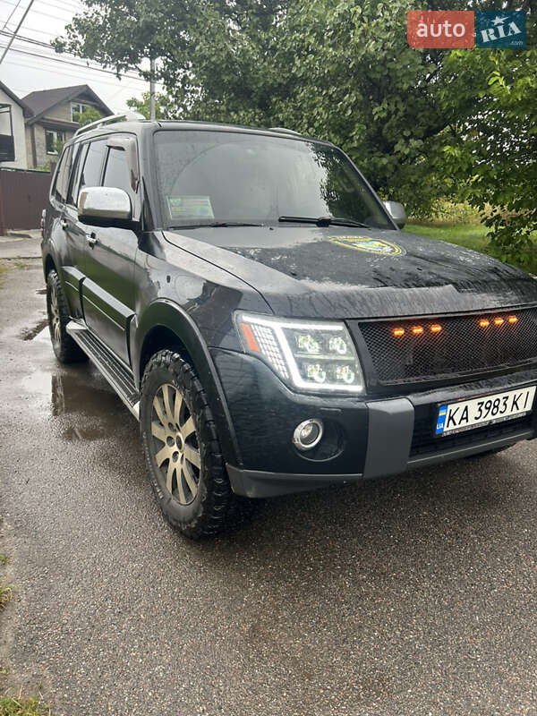 Внедорожник / Кроссовер Mitsubishi Pajero Wagon 2008 в Киеве фото 4 Внедорожник / Кроссовер Mitsubishi Pajero Wagon 2008 в Киеве