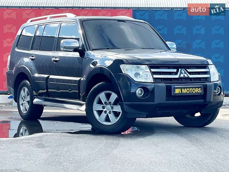 Mitsubishi Pajero Wagon 2008