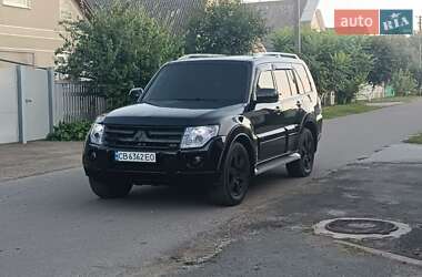 Внедорожник / Кроссовер Mitsubishi Pajero Wagon 2008 в 