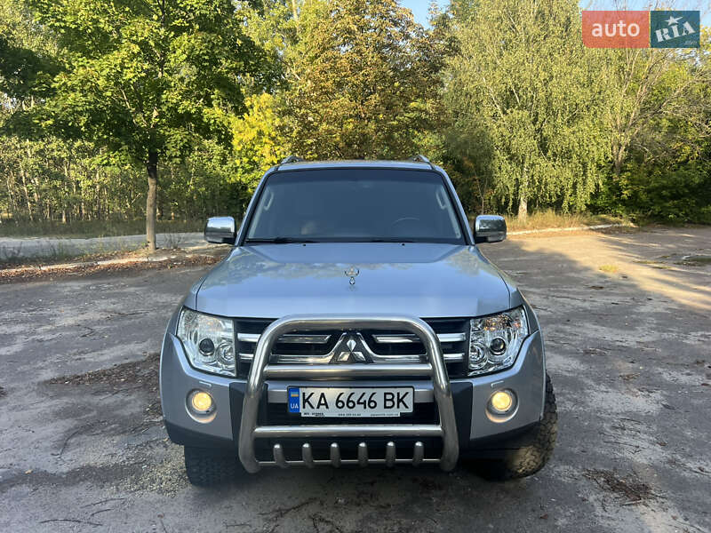 Внедорожник / Кроссовер Mitsubishi Pajero Wagon 2008 в Макарове