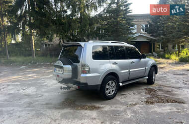 Внедорожник / Кроссовер Mitsubishi Pajero Wagon 2008 в 