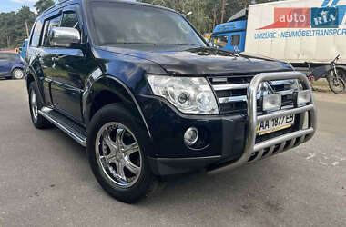 Позашляховик / Кросовер Mitsubishi Pajero Wagon 2007 в Києві